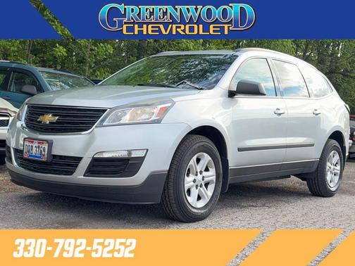 Silver Ice Metallic 2015 Chevrolet Traverse LS