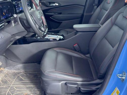 Fountain Blue 2024 Chevrolet Trax FWD 2RS