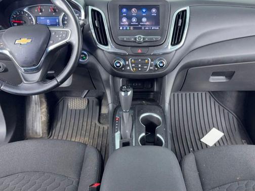 Silver Ice Metallic 2020 Chevrolet Equinox 1LT