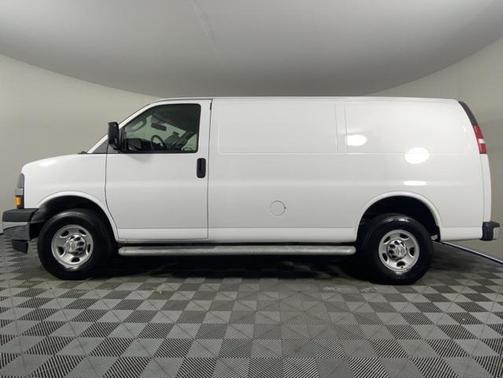 2023 Chevrolet Express 2500 RWD 2500 Regular Wheelbase WT