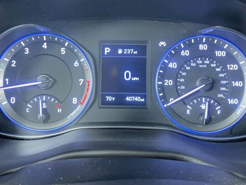2021 Hyundai KONA SEL