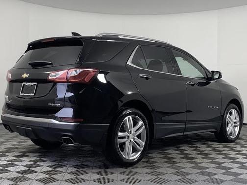 2020 Chevrolet Equinox Premier w/2LZ