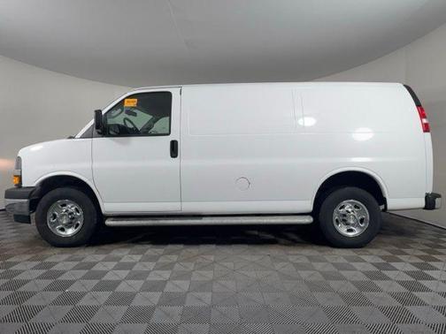 2024 Chevrolet Express 2500 Work Van