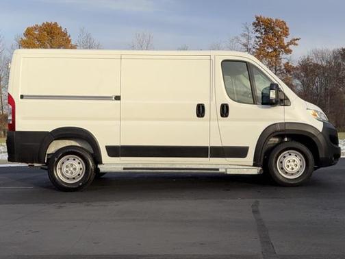 2023 RAM ProMaster 2500 Base