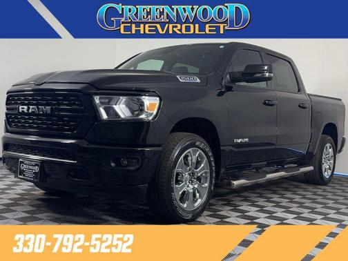 Diamond Black Crystal Pearlcoat 2023 RAM 1500 Big Horn/Lone Star