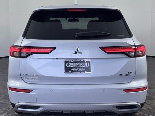 2023 Mitsubishi Outlander PHEV SE S-AWC