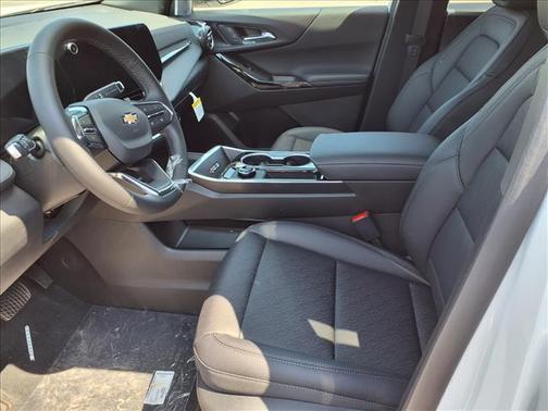 Summit White 2026 Chevrolet Equinox 1LT