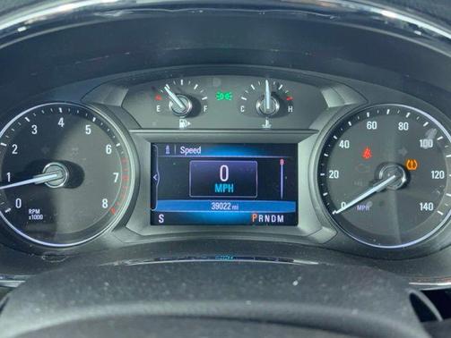 Cinnabar Metallic 2022 Buick Encore Preferred