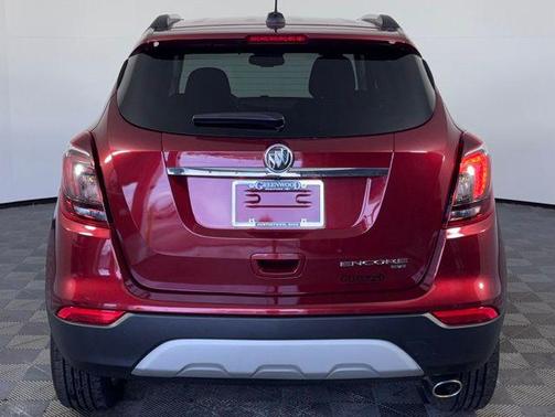 Cinnabar Metallic 2022 Buick Encore Preferred
