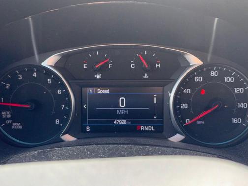 Sterling Gray Metallic 2024 Chevrolet Equinox 1LT