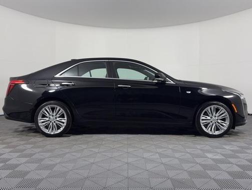 2023 Cadillac CT4 Premium Luxury