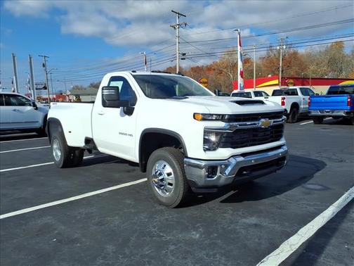2026 Chevrolet Silverado 3500 LT