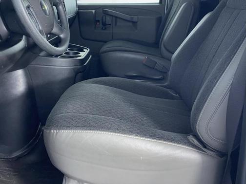 2023 Chevrolet Express 2500 RWD 2500 Regular Wheelbase WT