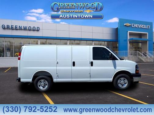 2025 Chevrolet Express 2500 RWD 2500 Regular Wheelbase WT