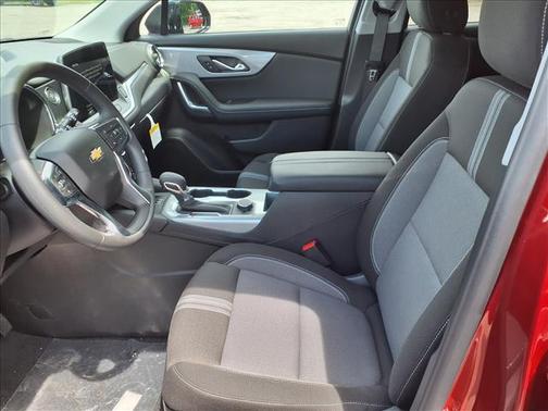 Radiant Red Tintcoat 2026 Chevrolet Blazer 2LT
