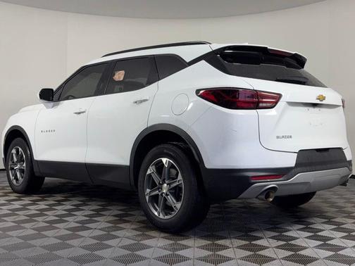 Summit White 2023 Chevrolet Blazer 2LT
