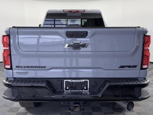 2025 Chevrolet Silverado 2500 4WD Crew Cab Standard Bed ZR2