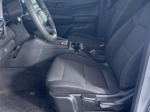 Sterling Gray Metallic 2024 Chevrolet Colorado WT