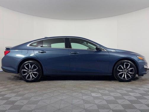 Lakeshore Blue Metallic 2024 Chevrolet Malibu FWD RS