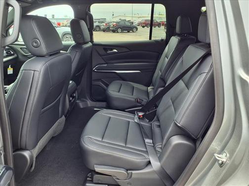 Sterling Gray Metallic 2026 Chevrolet Traverse LT
