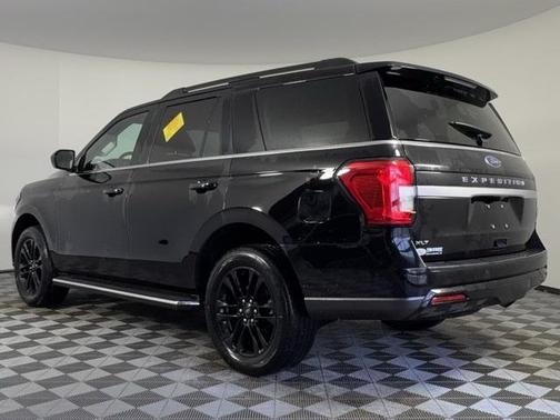 2022 Ford Expedition XLT