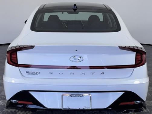 2022 Hyundai SONATA SEL