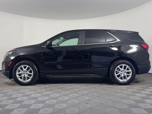 Mosaic Black Metallic 2024 Chevrolet Equinox 1LT
