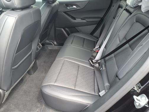 Mosaic Black Metallic 2027 Chevrolet Equinox 1LT