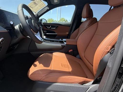2025 Mercedes-Benz GLC 350e Base