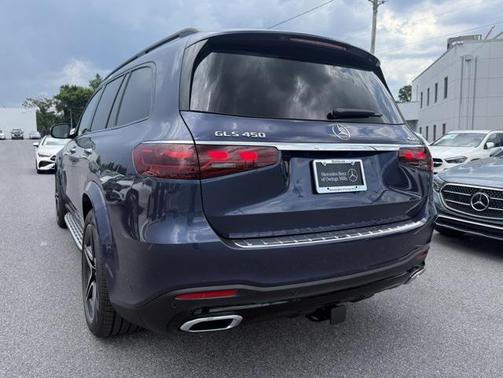 2025 Mercedes-Benz GLS 450 4MATIC