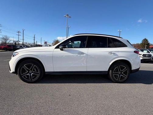 Polar White 2026 Mercedes-Benz GLC 300 4MATIC