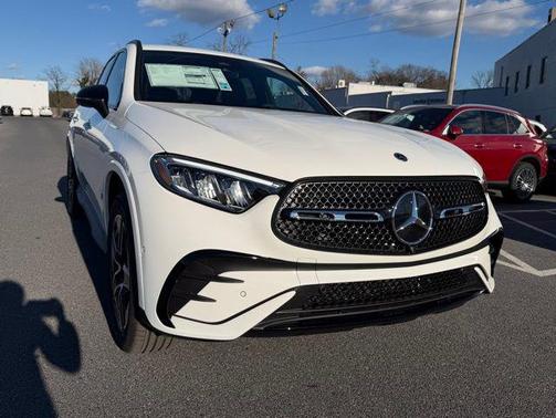 Polar White 2026 Mercedes-Benz GLC 300 4MATIC