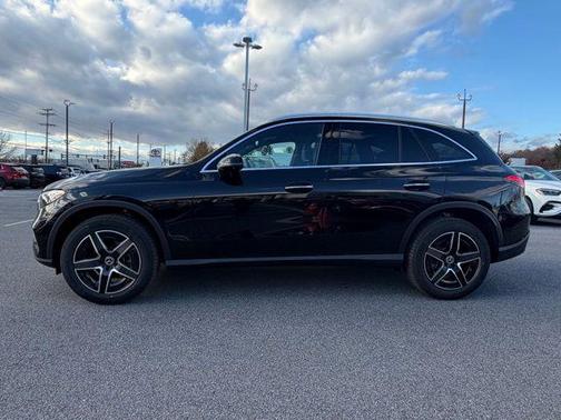 Black 2026 Mercedes-Benz GLC 300 4MATIC