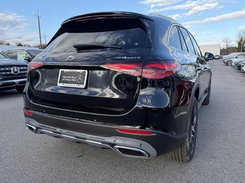 2026 Mercedes-Benz GLC 300 4MATIC