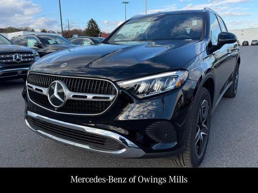 Black 2026 Mercedes-Benz GLC 300 4MATIC