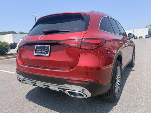 2025 Mercedes-Benz GLC 300 4MATIC