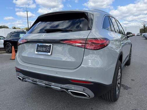 2026 Mercedes-Benz GLC 300 4MATIC
