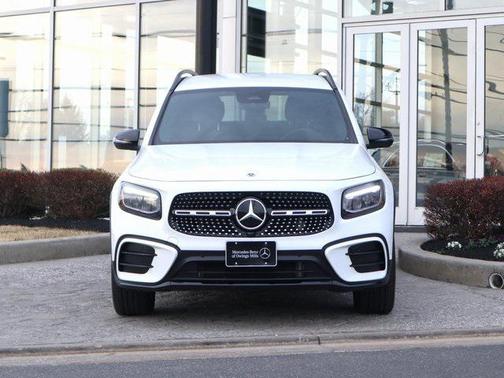 2025 Mercedes-Benz GLB 250 4MATIC