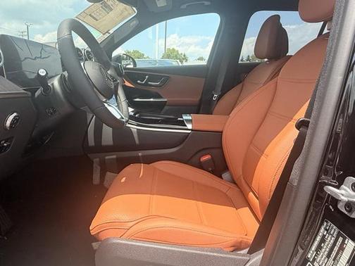 2025 Mercedes-Benz GLC 350e Base