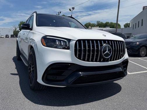 Polar White 2026 Mercedes-Benz AMG GLS 63 Base