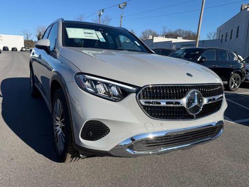 Alpine 2026 Mercedes-Benz GLC 300 4MATIC Coupe