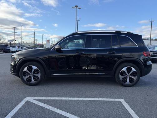 2026 Mercedes-Benz GLB 250 4MATIC