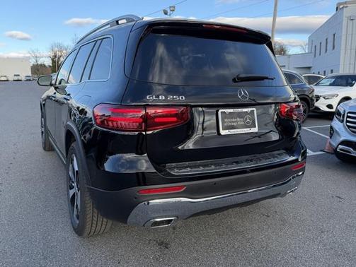 2026 Mercedes-Benz GLB 250 4MATIC