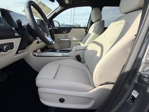 2026 Mercedes-Benz GLB 250 4MATIC