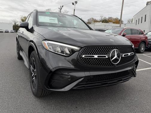 2026 Mercedes-Benz GLC 300 4MATIC