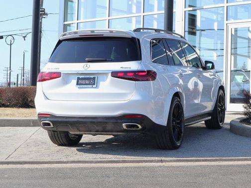 White 2025 Mercedes-Benz GLS 580 4MATIC
