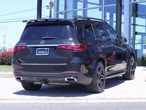 Obsidian Black Metallic 2024 Mercedes-Benz GLS 450 4MATIC