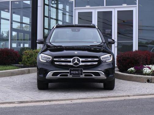 Black 2022 Mercedes-Benz GLC 300 4MATIC
