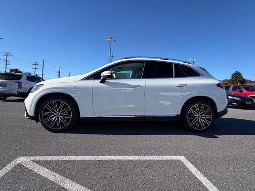 Polar White 2027 Mercedes-Benz EQE 320 EQE 320