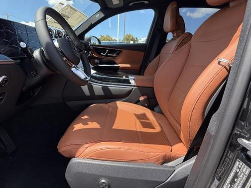 2026 Mercedes-Benz GLC 300 Base